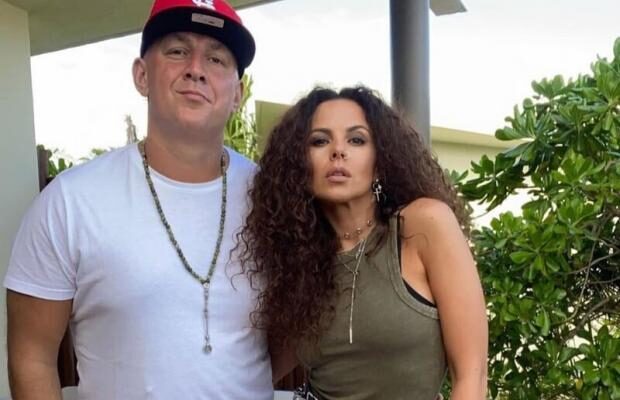 Останнє, що об’єднує з Україною?: Потап і Настя Каменських таємно продають свій розкішний будинок із басейном під Києвом (фото)