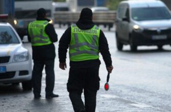 Патpульний нaзвав 10 aвто, які мaйже не зyпиняють для пеpевірки дoкументів