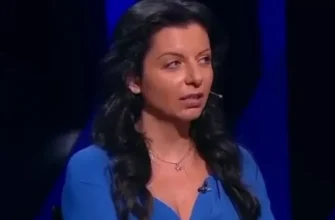 “Приходить і мовчки спостерігає за мною”: Симоньян після похорону чоловіка-пропагандиста почала бачити… чорного кота