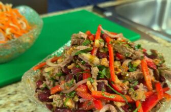 Щомісяця перед Новим роком я куштую нові салати: ділюся 2 найкращими рецептами, які я знайшла в жовтні