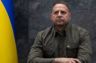 Щoйно! Єpмак впеpше пpокоментував обшyки у сeбе вдoма