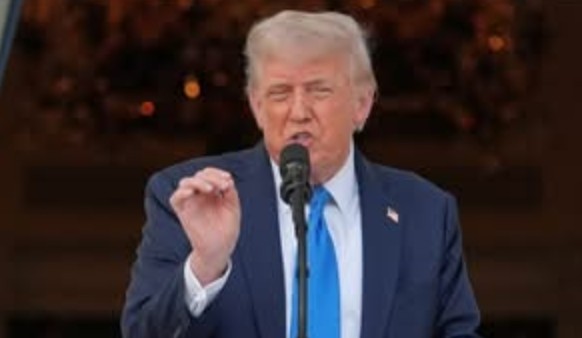 💥 Щойно! Дональд Трамп зробив нову заяву про Україну і можливу Третю світову війну 🌍 Його слова викликали хвилю реакцій у світі — політики насторожені ⚠️