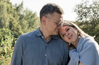 Дмитро Кулеба одружується вдруге: політик освідчився своїй коханій