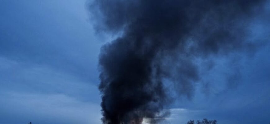 Лунали потужні вибухи: ворог цинічно атакував Хмельниччину