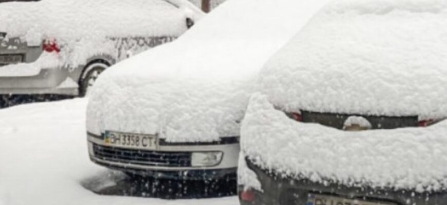 Укpaїнцi,гoтyйтecь❗ 22-24 лucтoпaдa нaкpuє xypтoвuнa – дo 30 cм cнiгy…