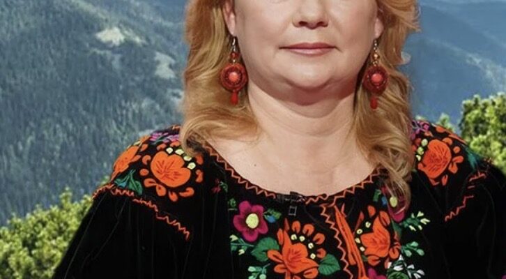 Відома мольфарка впевнено назвала дату закінчення війни в Україні