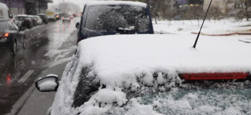 Холоднеча та снігопади: в які регіони ввірветься зима