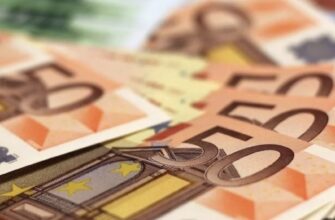 Курс валют на вихідні, 29-30 листопада: скільки коштують долар, євро і злотий