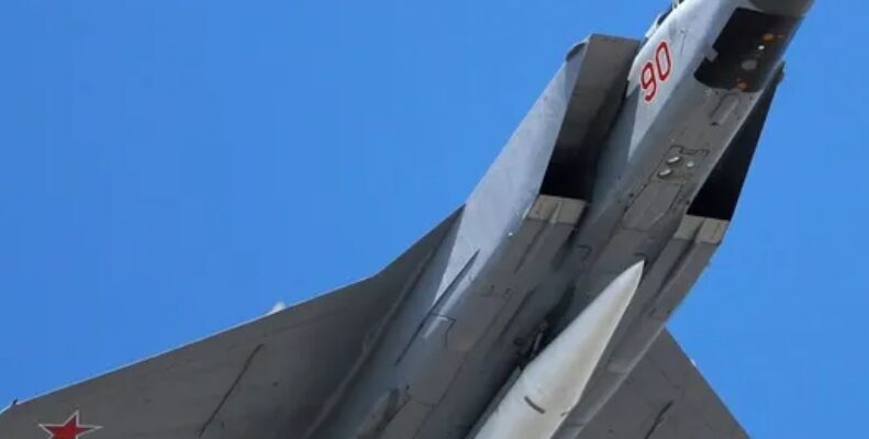 Україна знешкодила 19 російських “Кинджалів”, замінюючи супутникові сигнали ракет піснею