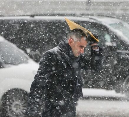 В Україну увірветься зима зі снігом та морозом: прогноз на тиждень