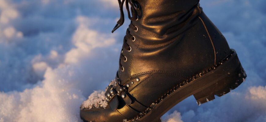 По 12 крапель на кожну підошву – і вона не буде ковзати: крокую в улюбленому взутті, як по подіуму