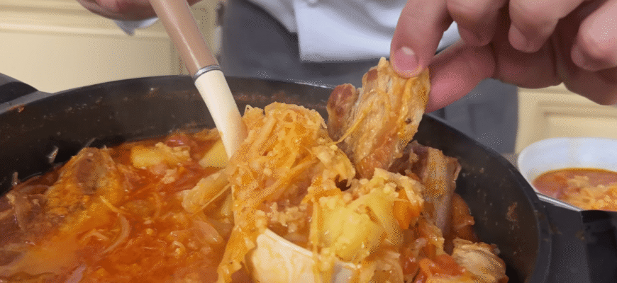 Ось так треба готувати капусняк, щоб кожен раз виходило ідеально смачно: справжній як у бабусі