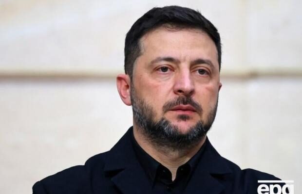 Тепер має дуже солідний вигляд”: Зеленський готовий зустрітися із Трампом на День подяки, щоб завершити “мирну угоду