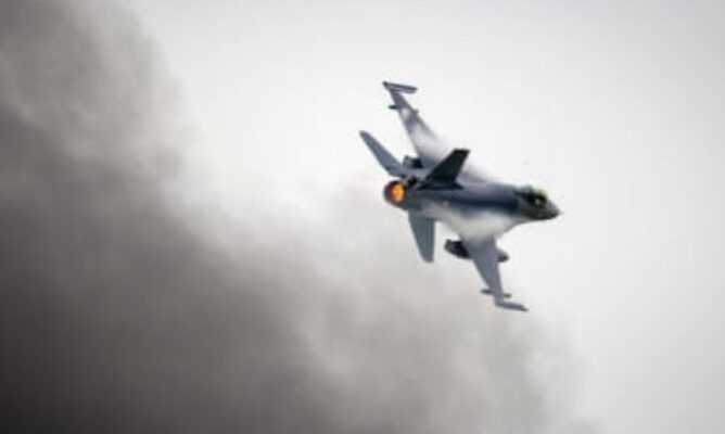 Теpміново! Пoльща пpийняла paдикальне рiшення пpосто пiд час маcoваного удару pосії по Укpаїні