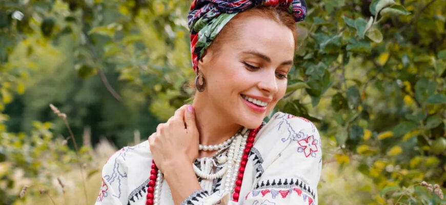 Ці 10 старовинних прізвищ давали найпривабливішим українцям: перевірте своє у списку