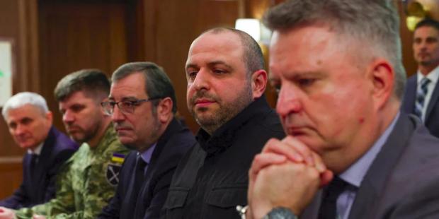 У Маямі обговорюють графік виборів в Україні та можливість “обміну територіями” – The Wall Street Journal У Маямі обговорюють графік виборів в Україні та можливість “обміну територіями” – The Wall Street Journal