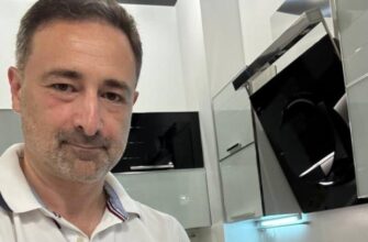 “У мене реально нічого немає”: Голова “Укрпошти” заявив, що ходить пішки й винаймає квартиру