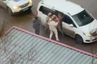 У Полтаві автомобіль ТЦК переїхав ногу військовослужбовцю. ВІДЕО