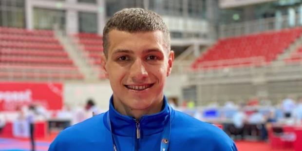 Український каратист без проблем здолав спортсмена-путініста і вийшов у фінал ЧС-2025 (відео)