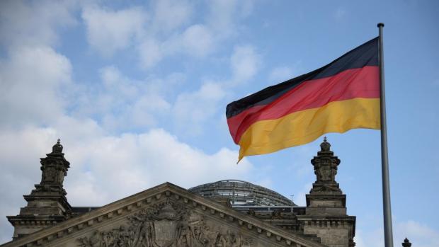 Важливий момент: Більшість німців підтримують передачу зброї Україні та відправку миротворців