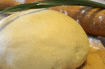 Заварне тісто для пельменів та вареників — еластичне, м’яке, не липне до рук!