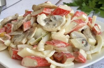 Шикарний салат на Новий рік: гості зметуть його зі столу за 1 хвилину