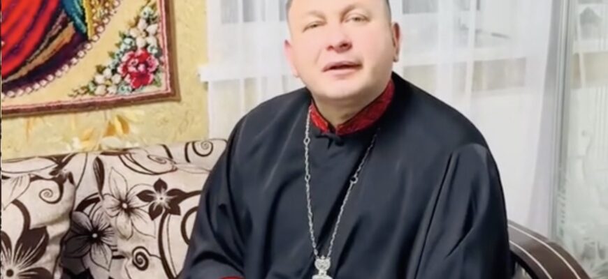 Красти фіртки на Свято Андрія? Красиві традиції чи небезпечні жарти? Думка отця Олексія Філюка