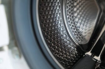 Не чистіть цим пральну машинку, якщо завтра не хочете дзвонити майстру: 1 порада, що НЕ лити в барабан