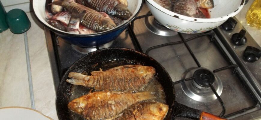 Взимку вікна не відкриєш, але я готую рибу так, що запаху немає: 1 хитрість, аби не смерділо “річкою”