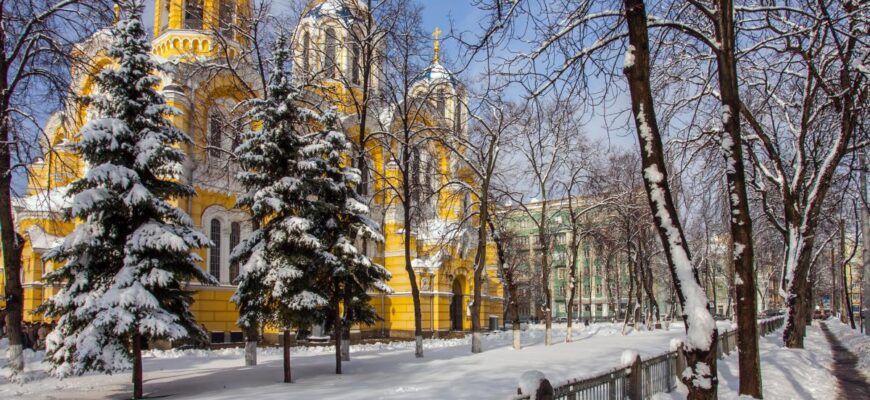 4 грудня: церковне свято сьогодні, що не можна позичати з дому в жіночий день