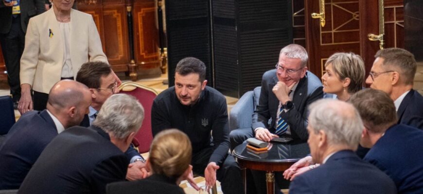 Переговори в Москві: Der Spiegel розповів про секретну розмову Зеленського з лідерами ЄС