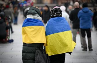 Коли українці почнуть повертатися з-за кордону: НБУ дав песимістичний прогноз