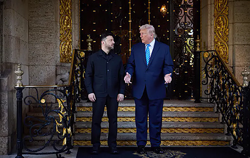 Для Зеленського навіть те, що Трамп просто продовжує переговори, вже є перемогою, — NYT