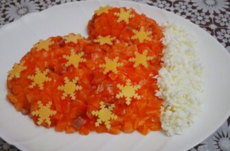 Салат “Рукавичка” – головна прикраса новорічного столу: завжди ставлю у самому центрі – і всі гості в “ауті”