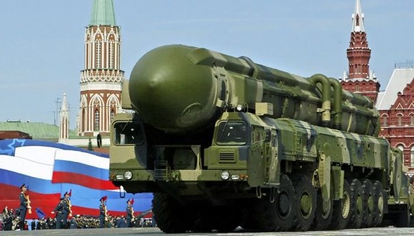 🧨 Росія на нервах: паливна криза добиває людей, довіра до влади сиплеться разом із цінами на бензин! ⛽