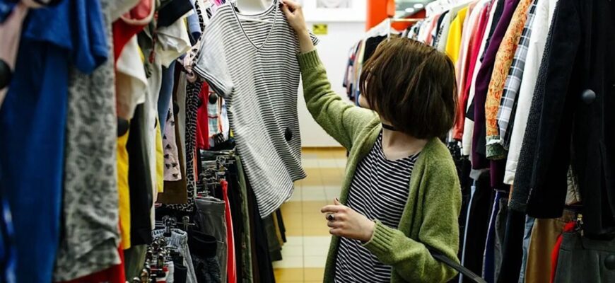 Речі з секонд-хенду можуть зберігати сюрпризи: краще знати заздалегідь