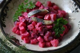 Вінегрет з оселедцем – улюблений салат по-новому