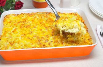 Запіканка з картоплі виходить ніжною, як суфле: потрібно лише додати 1 продукт у пюре – і запекти