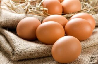 А ви це знали? Чому не можна зберігати яйця в дверцятах холодильника
