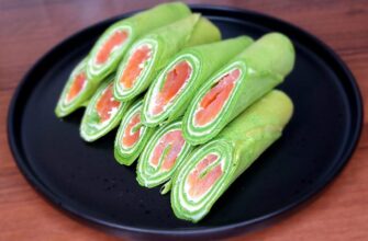 Замість “заїжджених” бутербродів з лососем на Новий рік готую зелені млинці з рибою: з’їдаються до гарячого