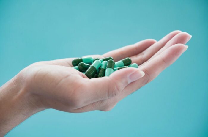 Сантехніки розповіли, які речі категорично не можна змивати в унітаз 