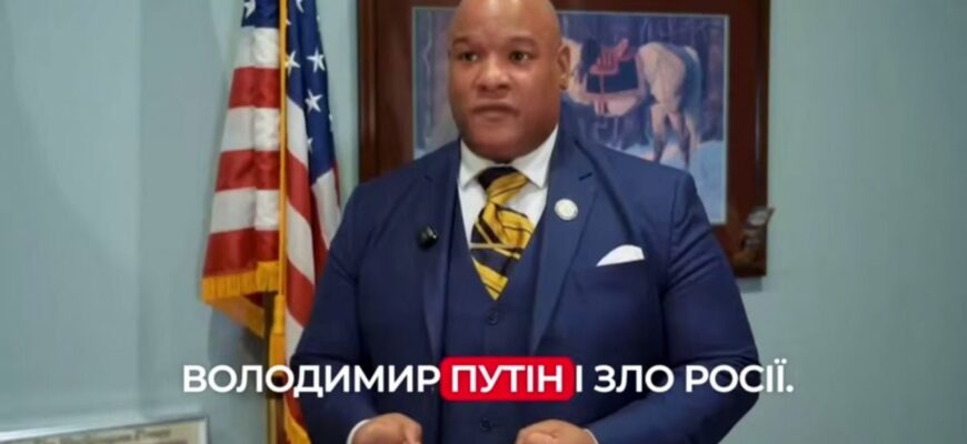 “Ворог – це Путін, а Росія – зло”, – пастор Трампа Бернс закликав США зробити все для перемоги України