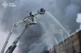 Росія б’є по цивільних об’єктах у День святого Миколая: реакція Зеленського