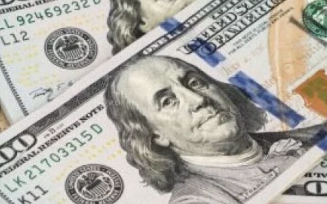 В Україні різко подорожчала вся валюта: новий курс на 9 грудня