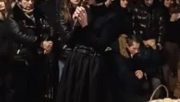 Вдова ADAM зі сльозами розповіла про останні дні життя артиста та знак перед смертю: “Я кричала”