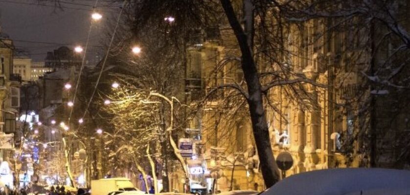 Світло вимикатимуть весь день: Укренерго – про нові графіки на 11 грудня