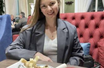 – Ноги її в моїй хаті не буде! – Крикнула Наталя Ігорівна в обличчя сина. – І дитину її я ніколи не визнаю, навіть, якщо ти її хоч тричі всиновиш!