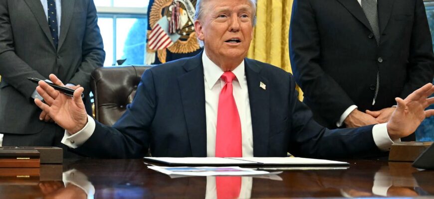 Трамп в інтерв’ю українці Бернс заявив, що в НАТО його називають “папочкою”, а Крим омивають 4 океани