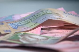 Українцям роздадуть ще по 2000 грн: хто, за що та коли отримає