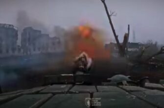 У Часовому Яру танк “Т-72” ЗСУ завдав 12 ударів по багатоповерхівці, знищивши окупантів: відео бою